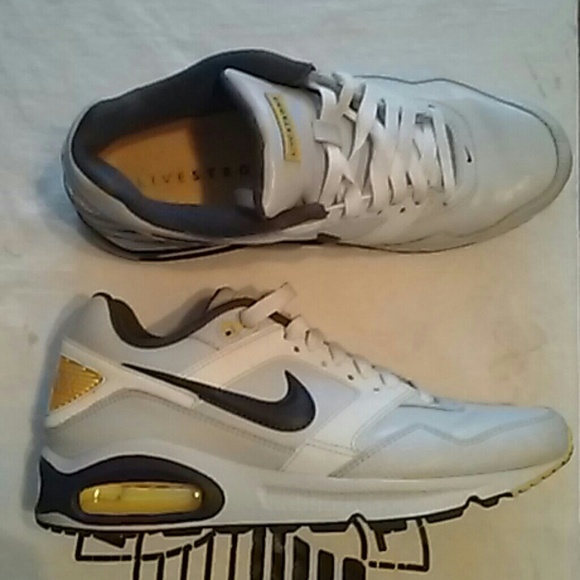 Nike Shoes - Nike Livestrong air max